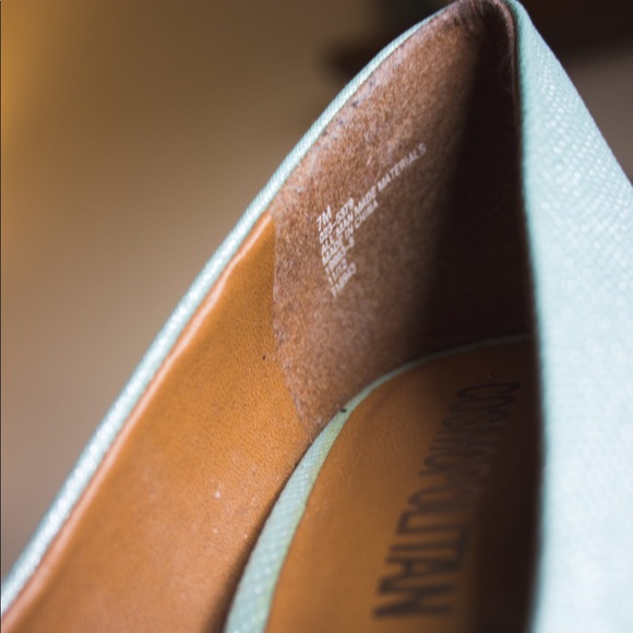 Teal Cosmopolitan Heels - Picture 7 of 8